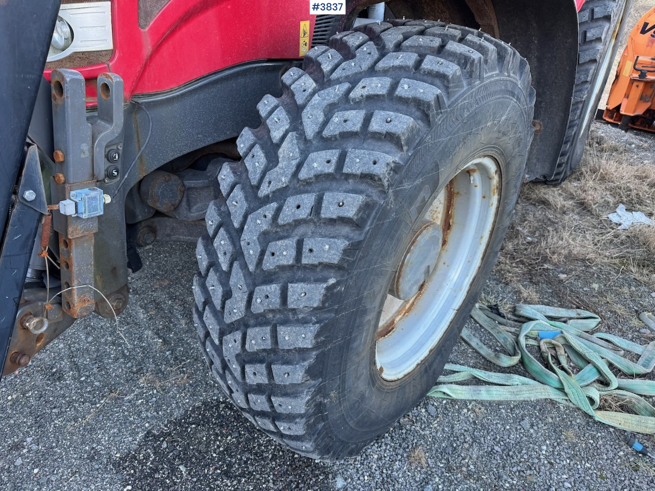 Nokian TRI 2 Tires on rims - Wheel and tire package for Agricultural machinery: picture 3 Nokian TRI 2 Tires on rims - Wheel and tire package for Agricultural machinery: picture 3