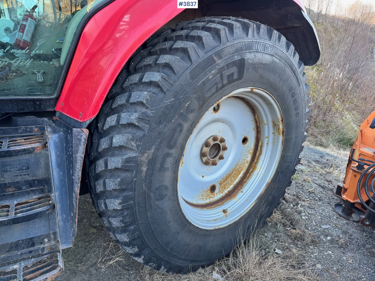 Nokian TRI 2 Tires on rims - Wheel and tire package for Agricultural machinery: picture 2 Nokian TRI 2 Tires on rims - Wheel and tire package for Agricultural machinery: picture 2