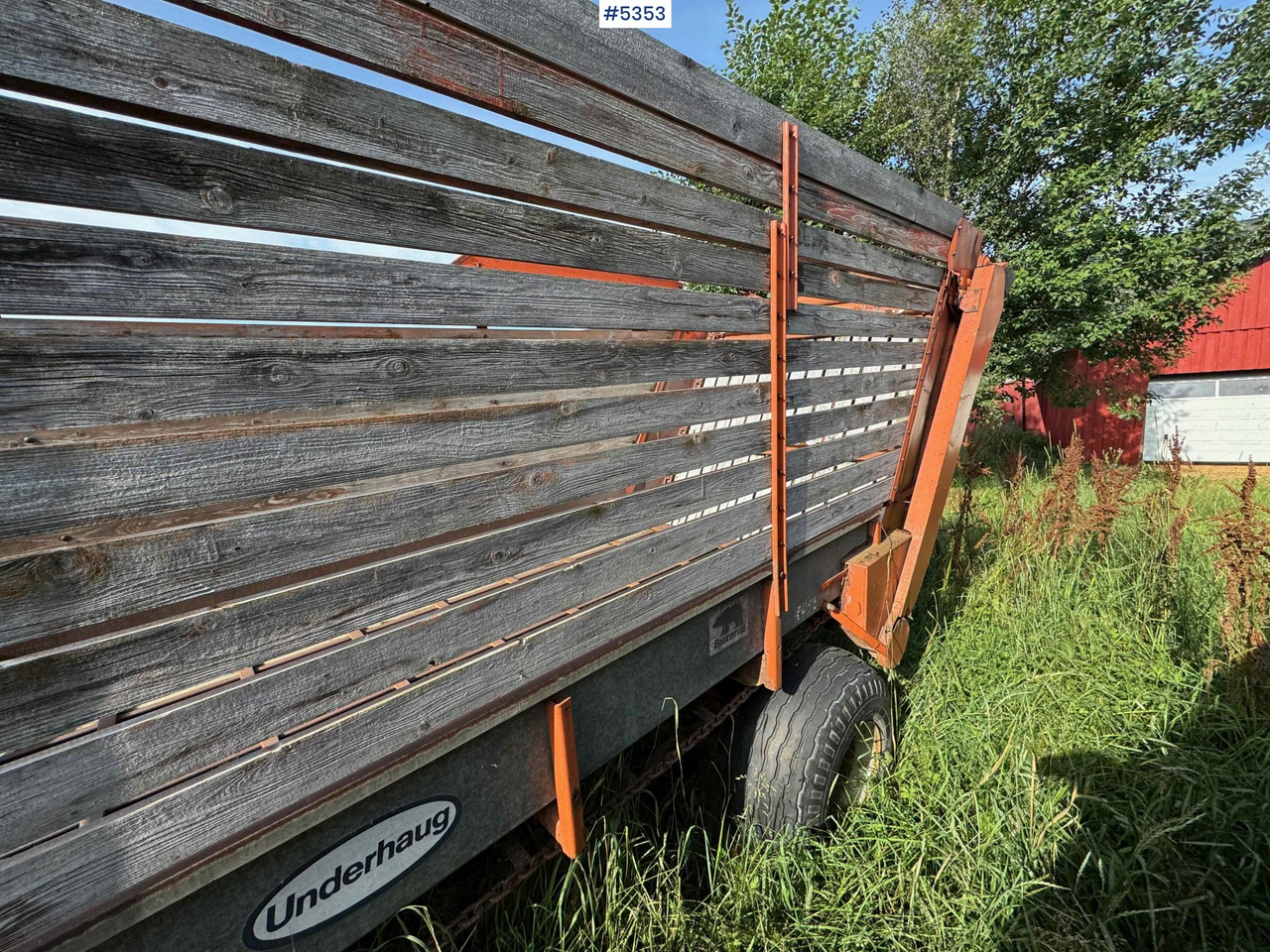 Underhaug unloading trailer - Tedding equipment: picture 2 Underhaug unloading trailer - Tedding equipment: picture 2