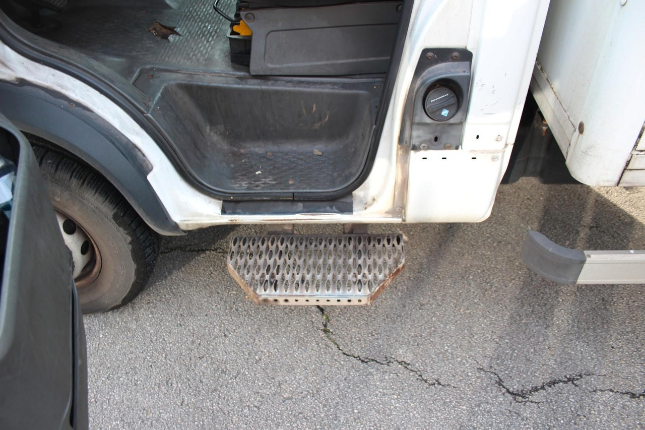 Iveco Daily 70C17 Koffer 187tKM HU 02.2027 - Closed box van: picture 5 Iveco Daily 70C17 Koffer 187tKM HU 02.2027 - Closed box van: picture 5