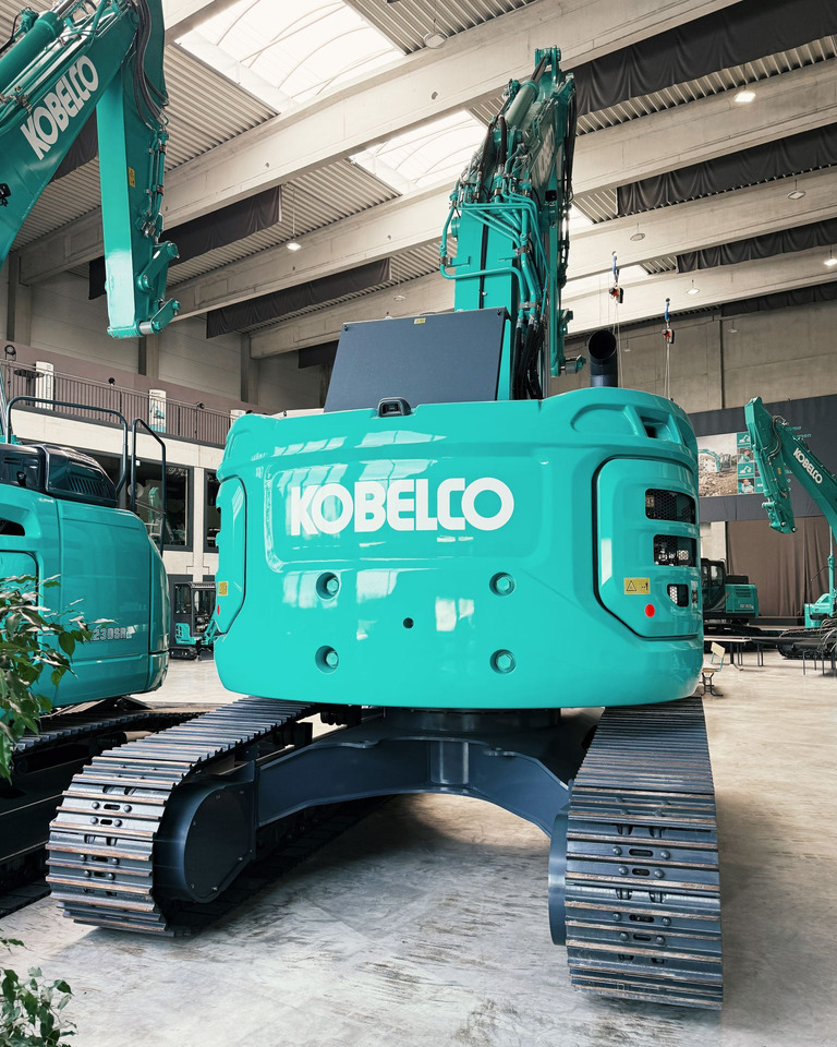 Kobelco SK380SRLC - Construction machinery: picture 3 Kobelco SK380SRLC - Construction machinery: picture 3