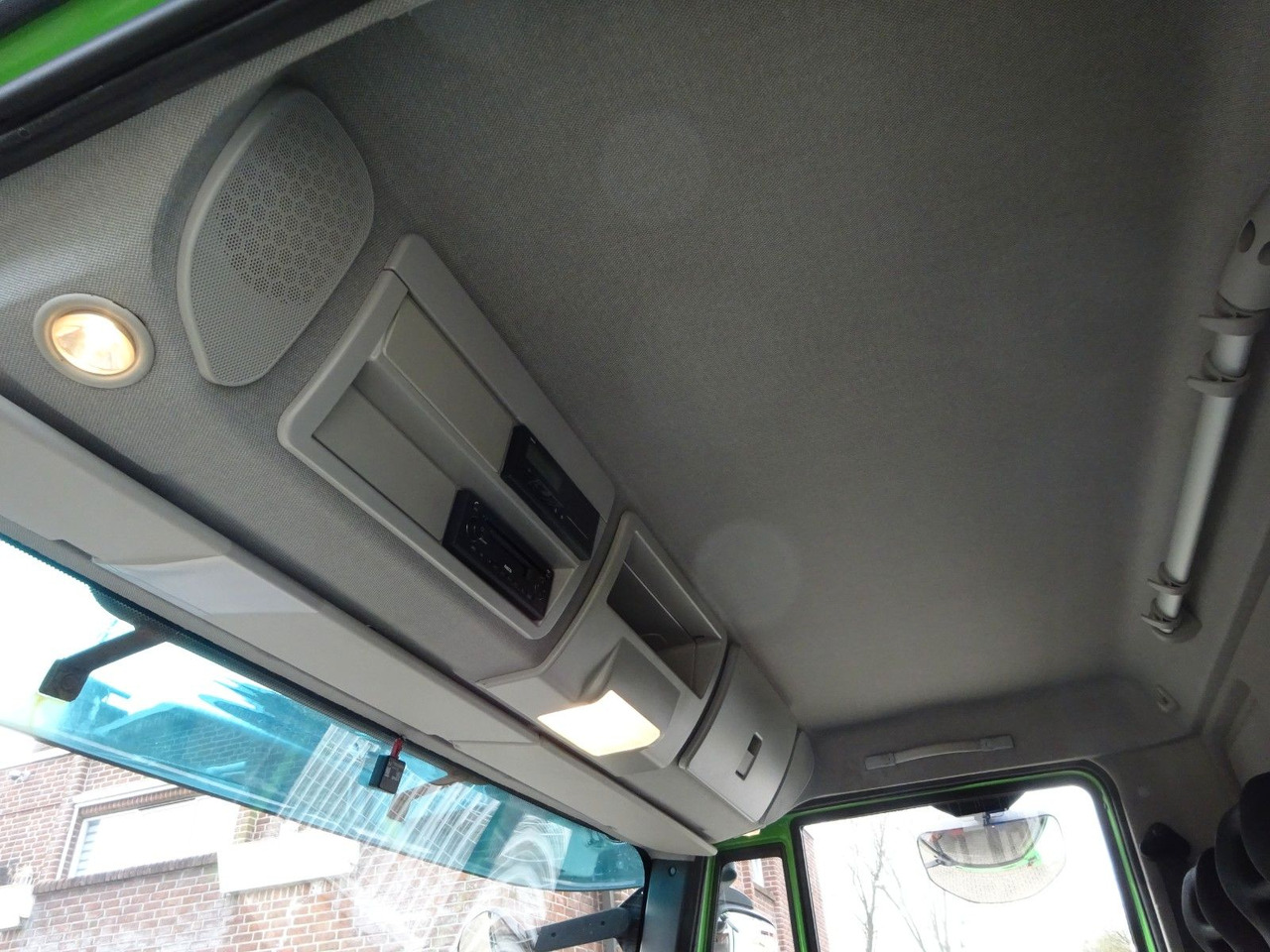 Curtain side van Iveco 75-190 Eurocargo 4x2: picture 12