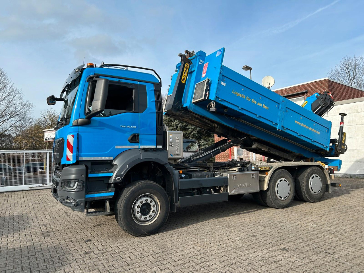 MAN 26.510 Wechselsystem Abroller+PK19001+Container - Crane truck, Hook lift truck: picture 2 MAN 26.510 Wechselsystem Abroller+PK19001+Container - Crane truck, Hook lift truck: picture 2