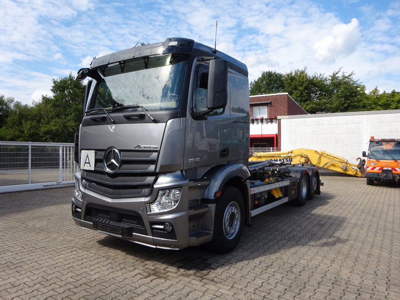 Mercedes-Benz 2545 Actros MEILLER Abroller +Lift-Lenkachse - Hook lift truck: picture 2 Mercedes-Benz 2545 Actros MEILLER Abroller +Lift-Lenkachse - Hook lift truck: picture 2