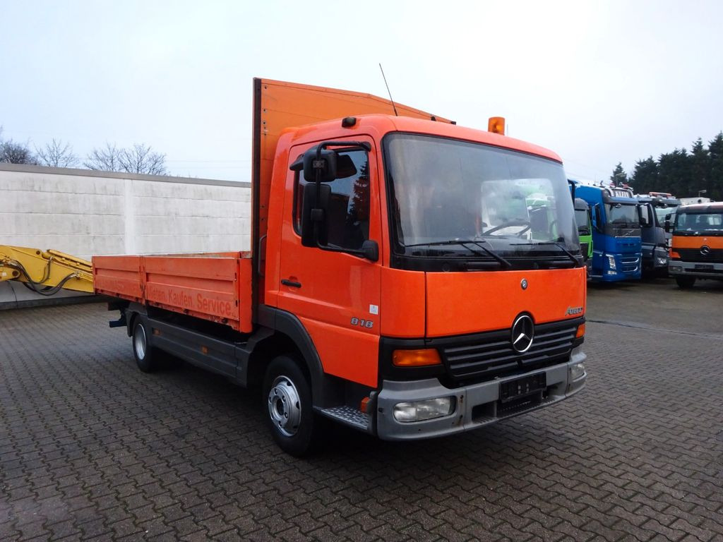Open body delivery van Mercedes-Benz 818 Atego Pritsche 4x2: picture 10