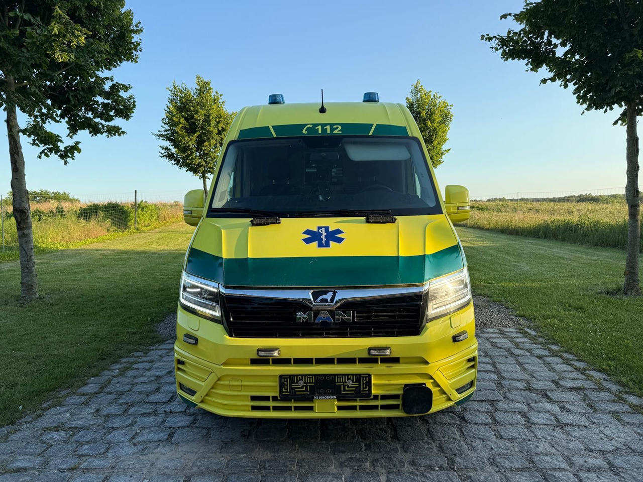 MAN TGE 4.180 Ambulance * 29 800 € netto *RESERVED - Ambulance: picture 3 MAN TGE 4.180 Ambulance * 29 800 € netto *RESERVED - Ambulance: picture 3