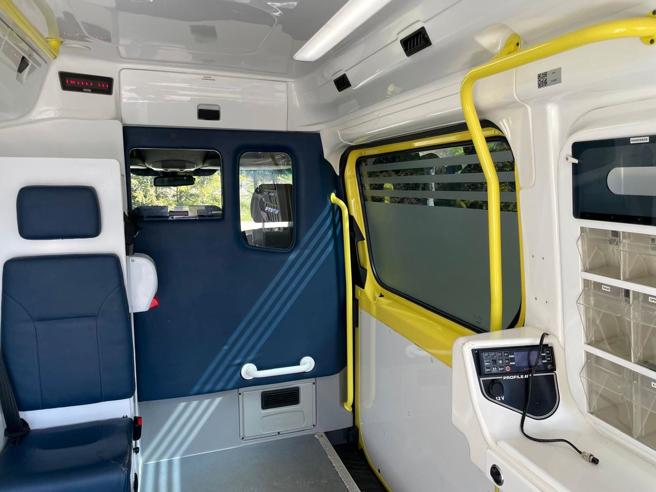 Ambulance Mercedes-Benz Sprinter II Kasten 316 CDI Aut Ambulance*: picture 27