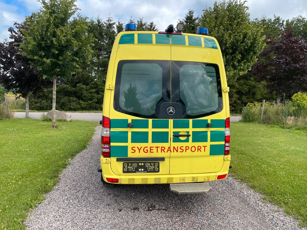 Mercedes-Benz Sprinter Kasten 316 CDI Aut - Ambulance: picture 3 Mercedes-Benz Sprinter Kasten 316 CDI Aut - Ambulance: picture 3