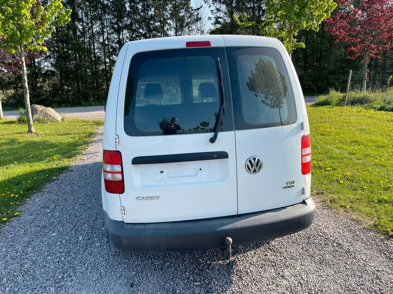 Volkswagen Caddy Kasten Kombi BMT 1.6 TDI - Car: picture 4 Volkswagen Caddy Kasten Kombi BMT 1.6 TDI - Car: picture 4