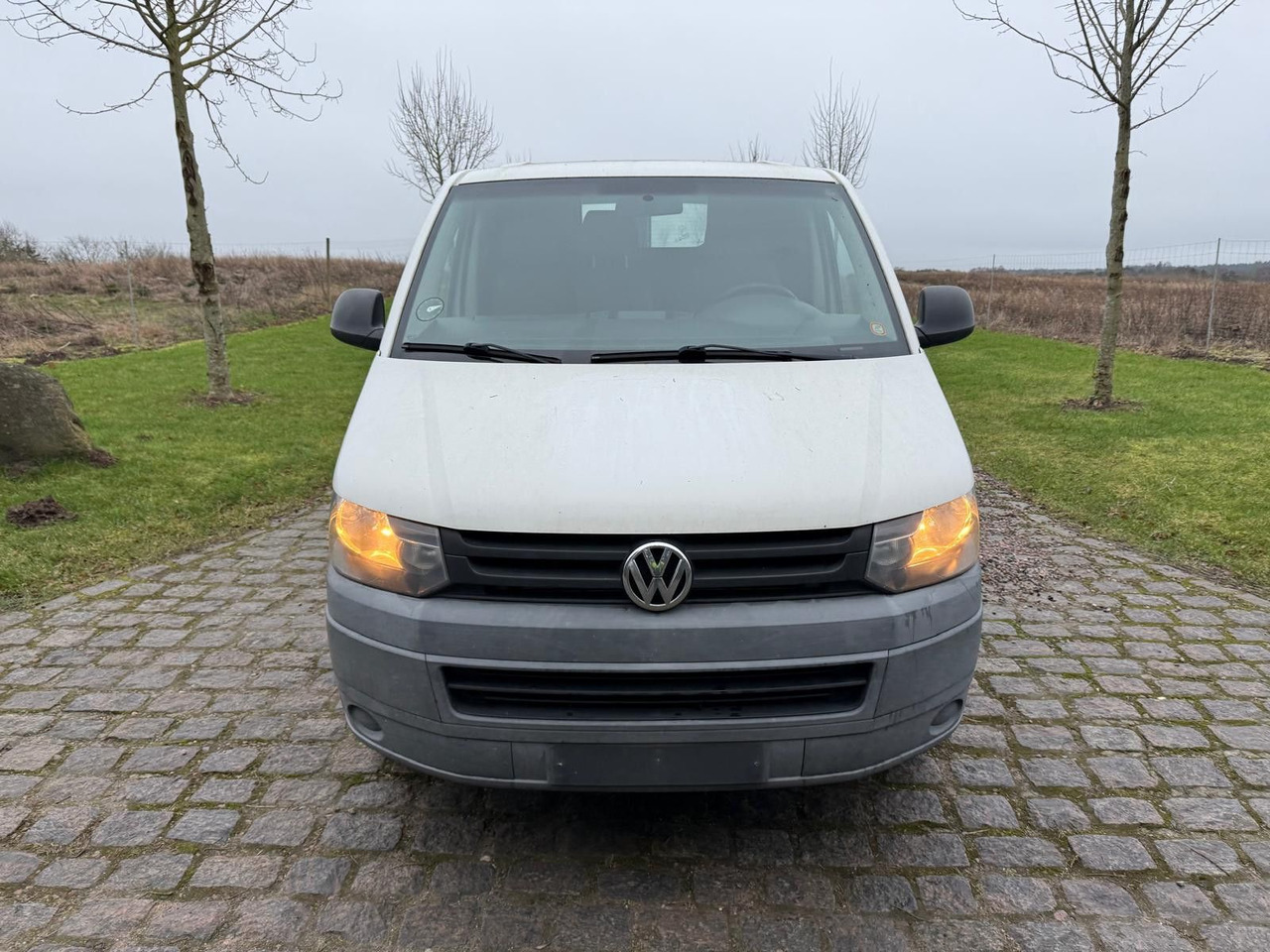 Volkswagen T5 Transporter 2.0 TDI Kasten *RESERVED Ro - Small van: picture 2 Volkswagen T5 Transporter 2.0 TDI Kasten *RESERVED Ro - Small van: picture 2