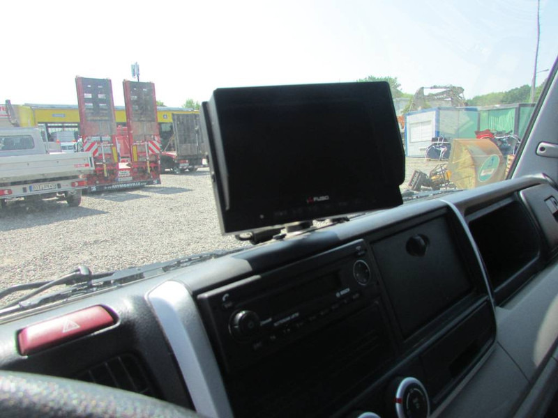 FUSO Canter 3 C 15 - Dropside/ Flatbed truck: picture 5 FUSO Canter 3 C 15 - Dropside/ Flatbed truck: picture 5