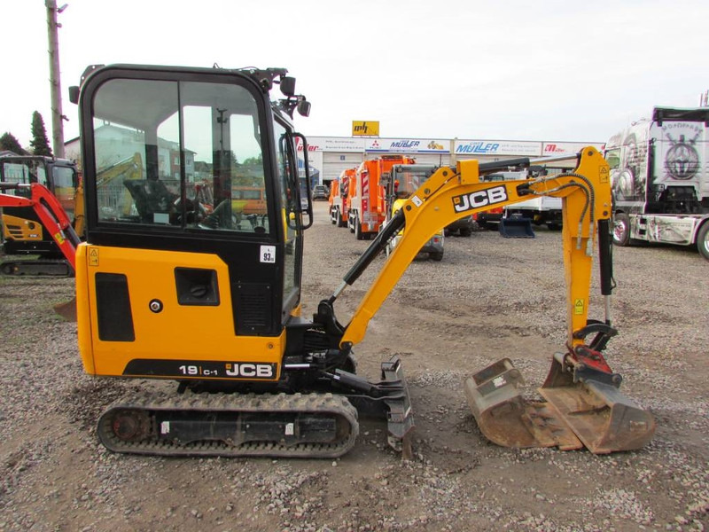 JCB 19 C-1 Minibagger 18.000 EUR - Mini excavator: picture 4 JCB 19 C-1 Minibagger 18.000 EUR - Mini excavator: picture 4