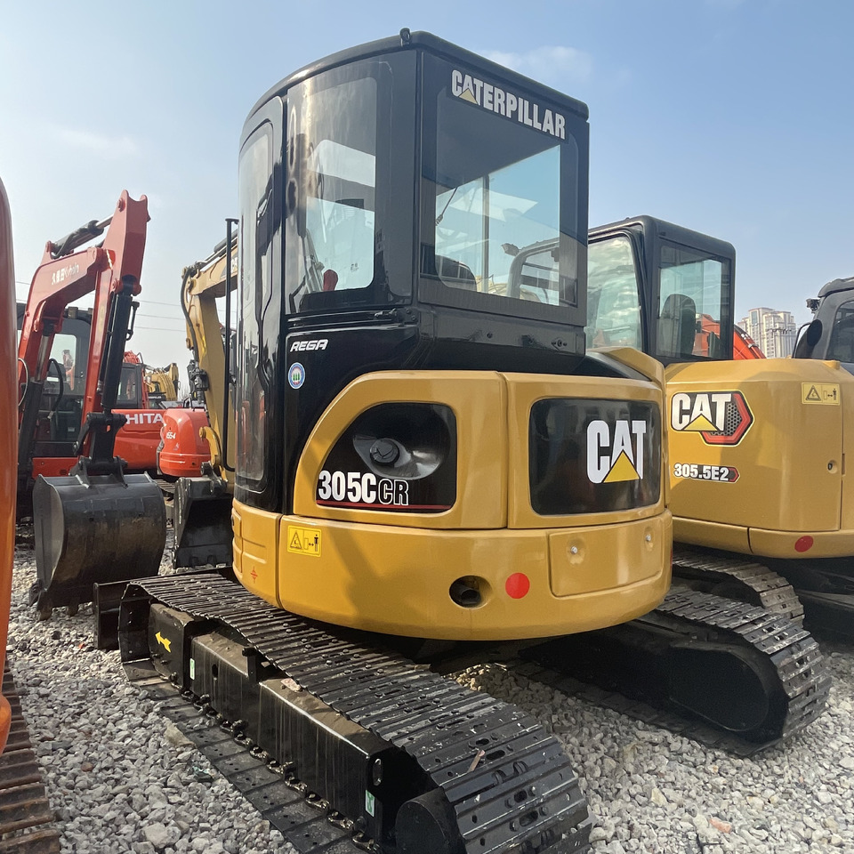 CATERPILLAR 305CCR - Mini excavator: picture 1 CATERPILLAR 305CCR - Mini excavator: picture 1