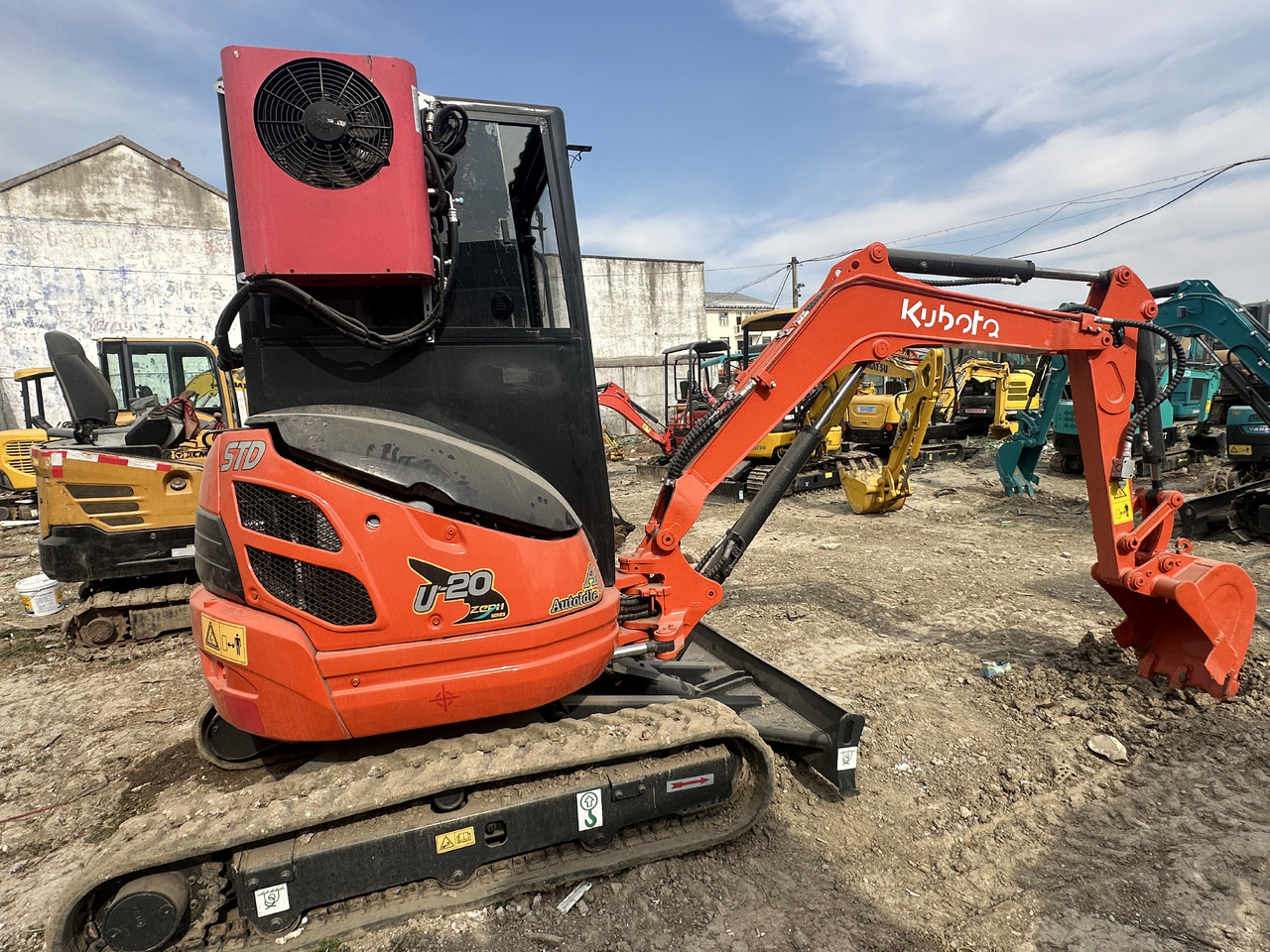 KUBOTA U-20 - Mini excavator: picture 2 KUBOTA U-20 - Mini excavator: picture 2