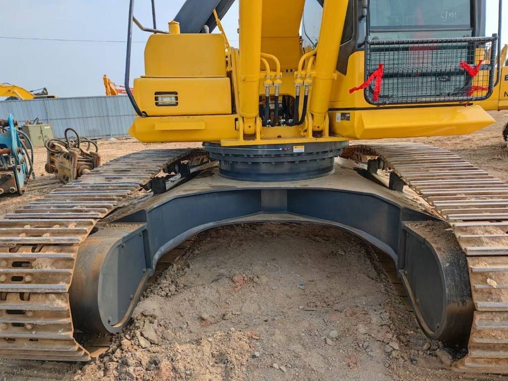 Komatsu PC 270 - Crawler excavator: picture 4 Komatsu PC 270 - Crawler excavator: picture 4