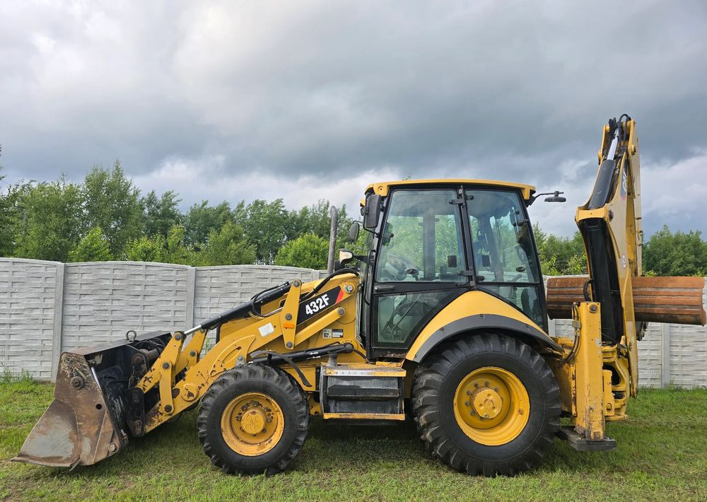 Caterpillar - Backhoe loader: picture 5 Caterpillar - Backhoe loader: picture 5