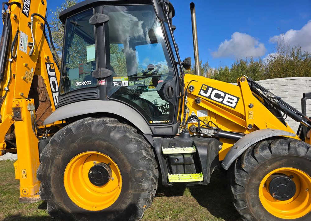 Backhoe loader JCB: picture 21