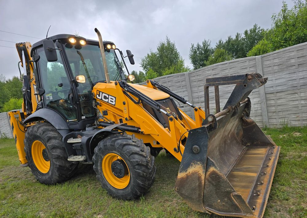 JCB - Backhoe loader: picture 2 JCB - Backhoe loader: picture 2