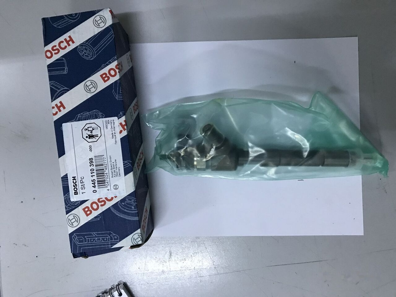 Bosch 2018 5600709499 Renault - Injector for Truck: picture 3 Bosch 2018 5600709499 Renault - Injector for Truck: picture 3