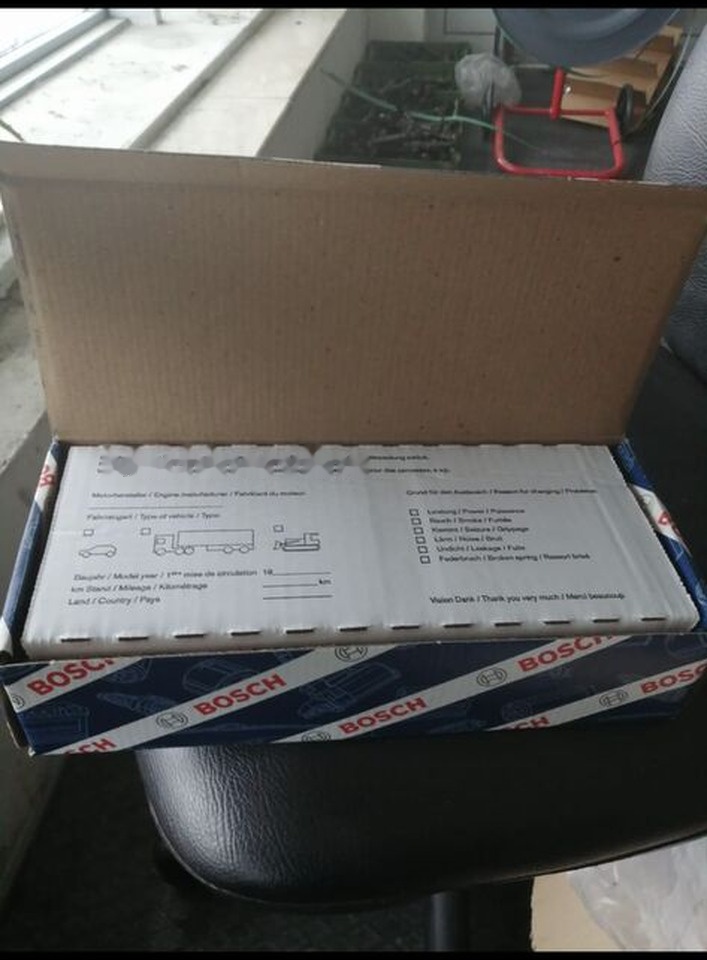 Bosch 2018 IVECO - Injector for Truck: picture 1 Bosch 2018 IVECO - Injector for Truck: picture 1