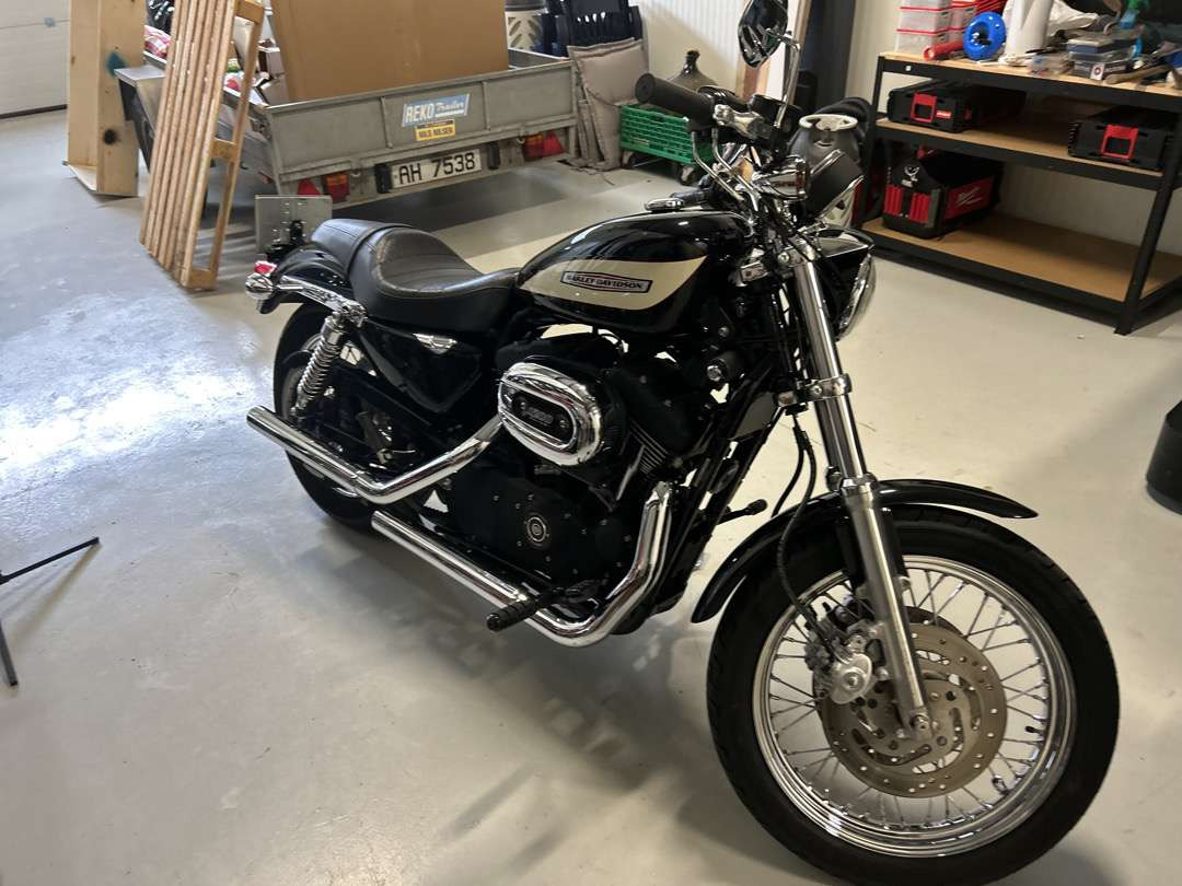 2006 Harley-Davidson XL Sportster 1200 Roadster - Motorcycle trailer: picture 1 2006 Harley-Davidson XL Sportster 1200 Roadster - Motorcycle trailer: picture 1