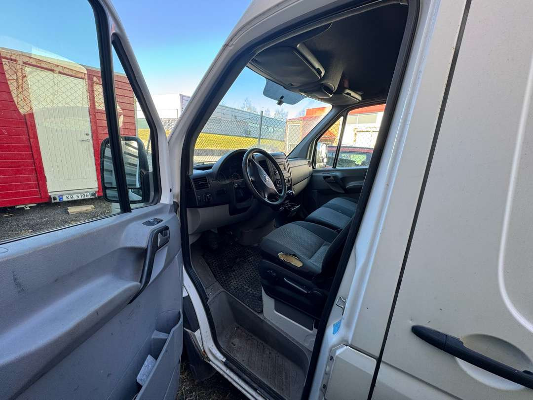 Panel van 2011 Volkswagen Crafter 2.0 TDI / Ny motor: picture 14