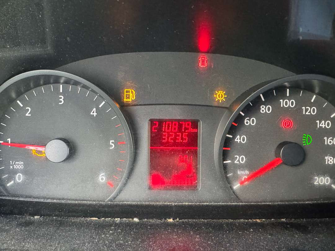 Panel van 2011 Volkswagen Crafter 2.0 TDI / Ny motor: picture 17