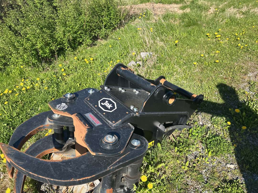 2023 JAK 300B Gravemaskin Tresaksklype m/ S70-feste - Attachment for Construction machinery: picture 1 2023 JAK 300B Gravemaskin Tresaksklype m/ S70-feste - Attachment for Construction machinery: picture 1