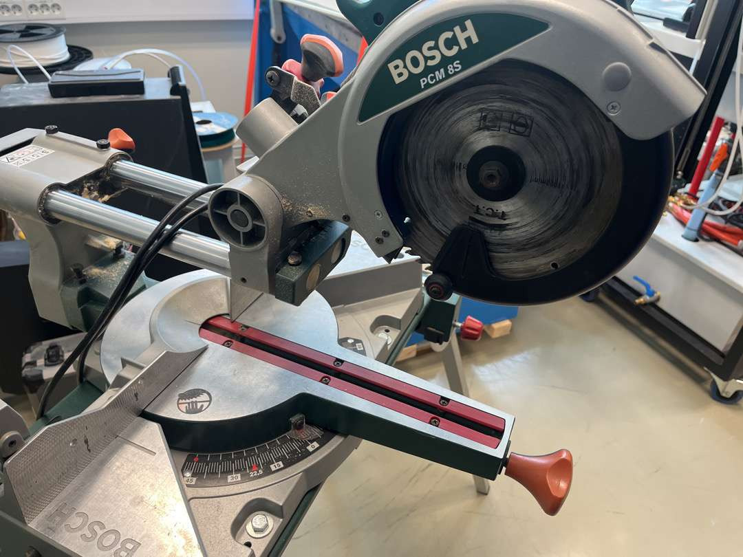 Bosch kappsag - Tool/ Equipment: picture 2 Bosch kappsag - Tool/ Equipment: picture 2