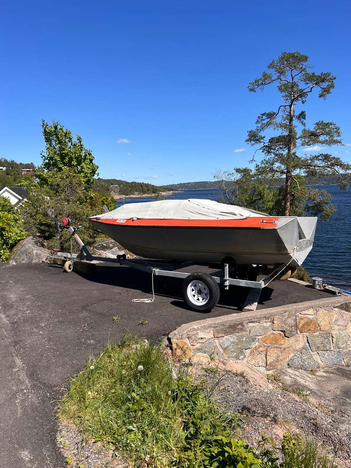 Aluminiumsbåt med kalesje - Other machinery: picture 2 Aluminiumsbåt med kalesje - Other machinery: picture 2