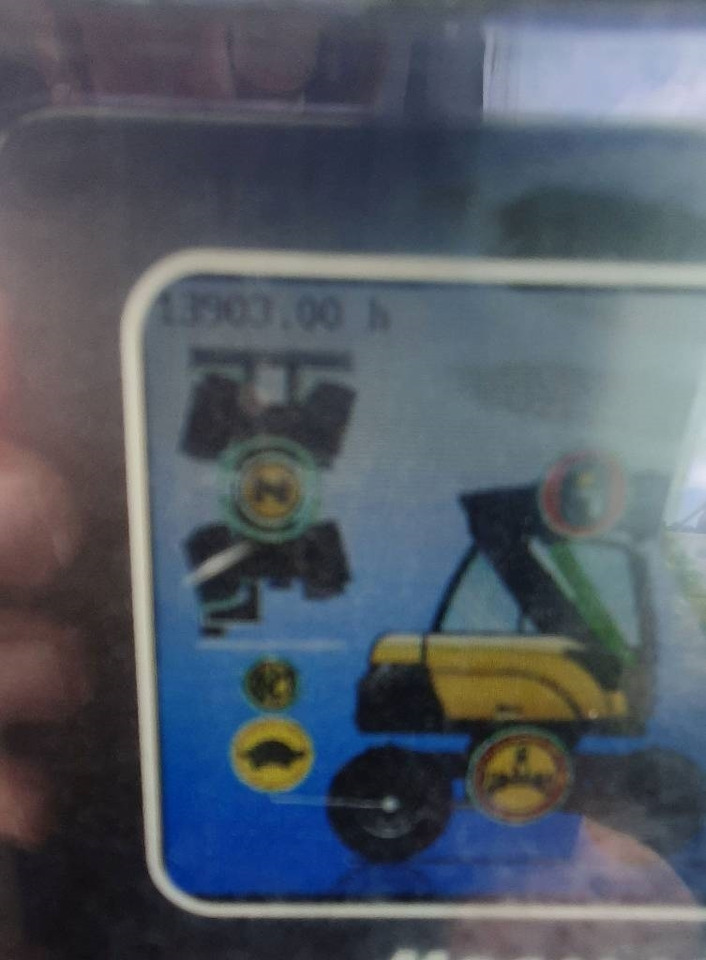 Mecalac 714 MWE - Wheel excavator: picture 4 Mecalac 714 MWE - Wheel excavator: picture 4