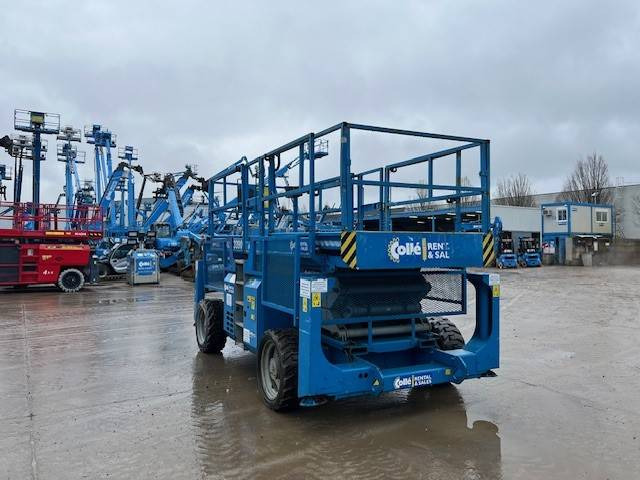 Genie GS 3390 | 2008 - Scissor lift: picture 3 Genie GS 3390 | 2008 - Scissor lift: picture 3