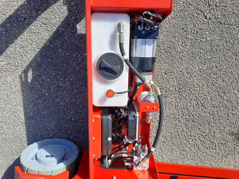 New Scissor lift MAGNI ES 1612 AC | ES1612AC: picture 9