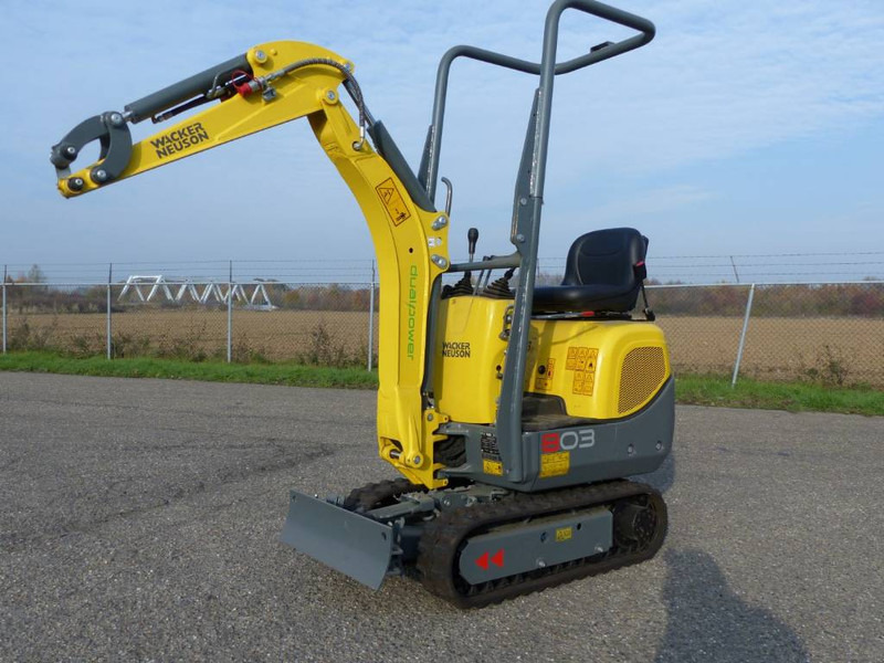 WACKER NEUSON 803 - Mini excavator: picture 1 WACKER NEUSON 803 - Mini excavator: picture 1