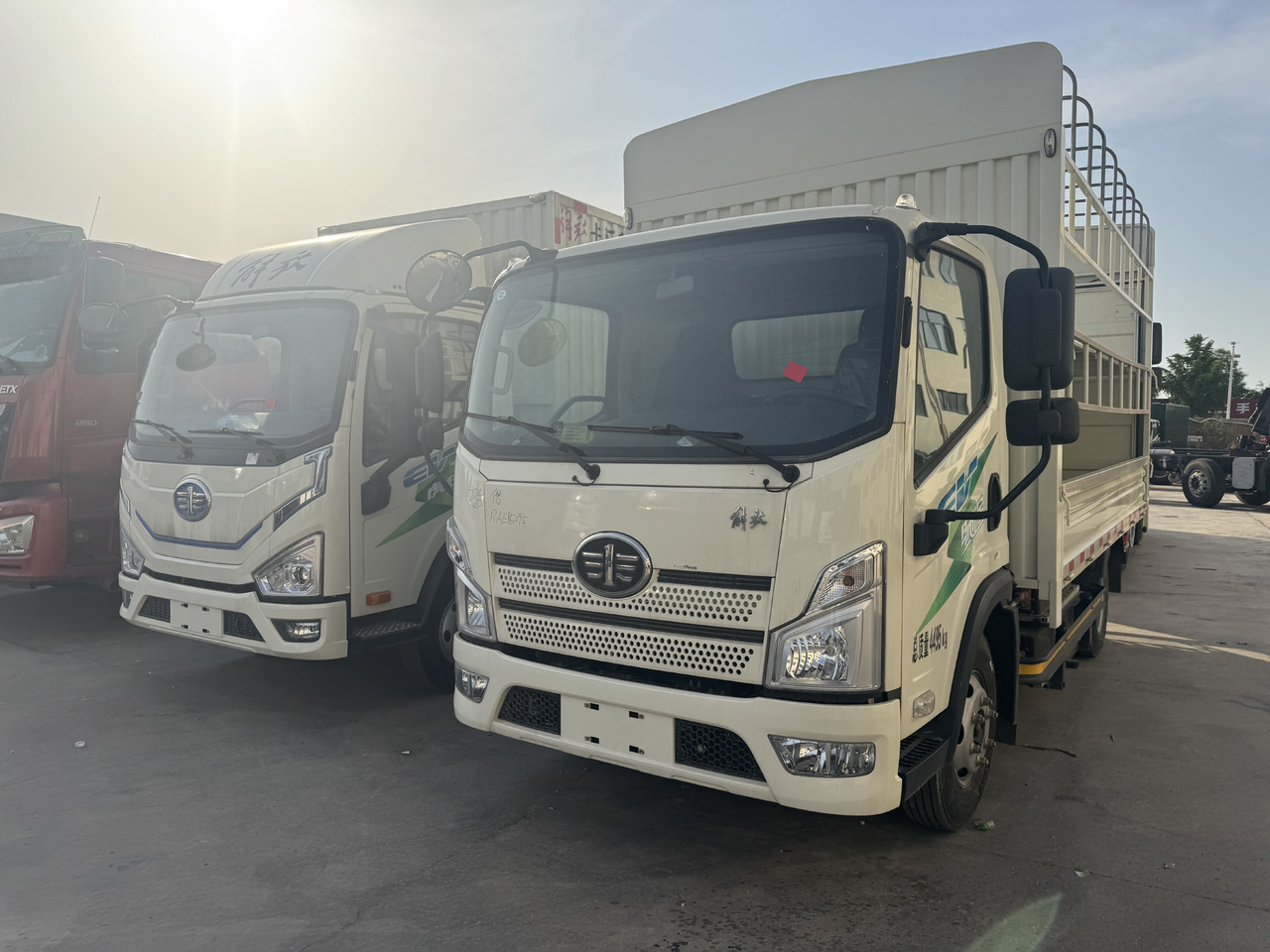 FAW - Box truck: picture 5 FAW - Box truck: picture 5