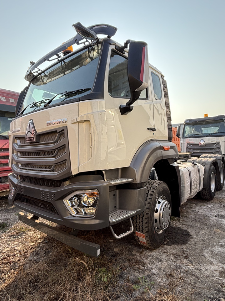 HOWO - Tractor unit: picture 2 HOWO - Tractor unit: picture 2