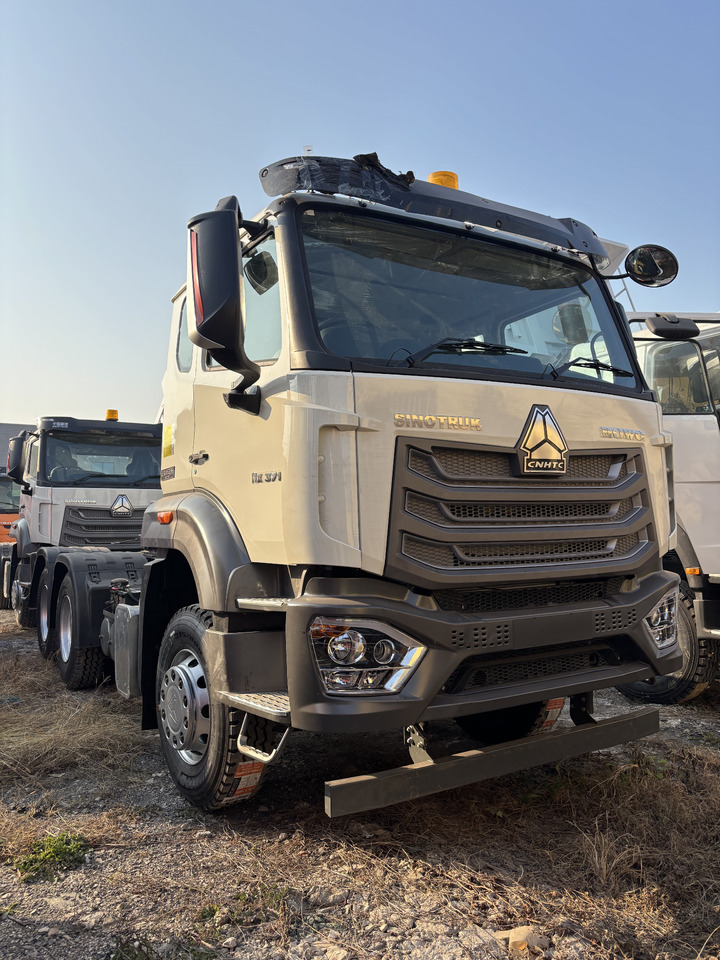 HOWO - Tractor unit: picture 1 HOWO - Tractor unit: picture 1