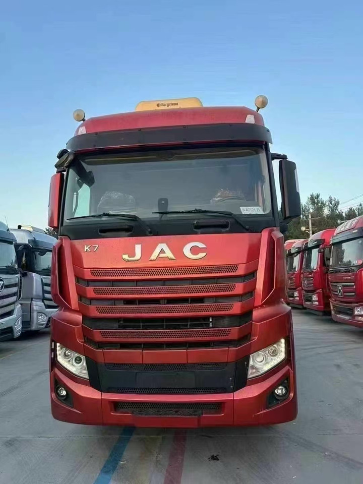 JAC K7 - Tractor unit: picture 1 JAC K7 - Tractor unit: picture 1