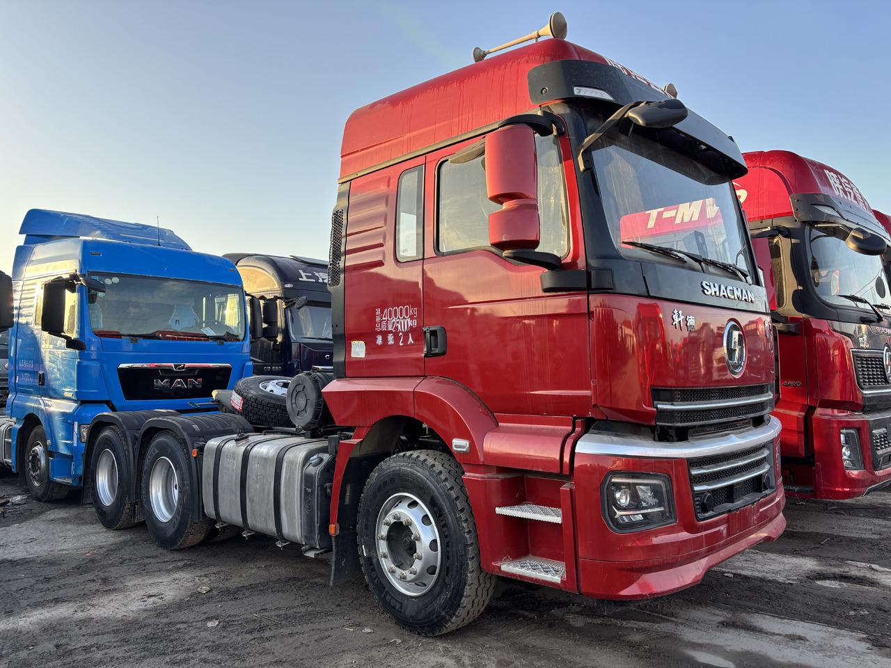 SHACMAN - Tractor unit: picture 2 SHACMAN - Tractor unit: picture 2