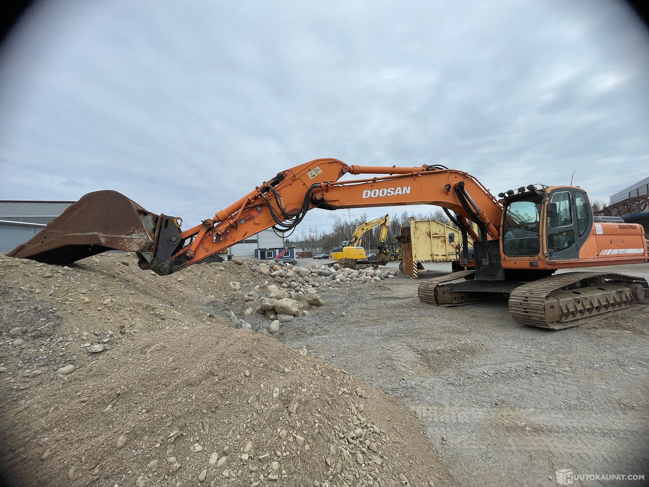 Doosan DX 255 LC, 2007 Kaivinkone, Tampere - Crawler excavator: picture 1 Doosan DX 255 LC, 2007 Kaivinkone, Tampere - Crawler excavator: picture 1