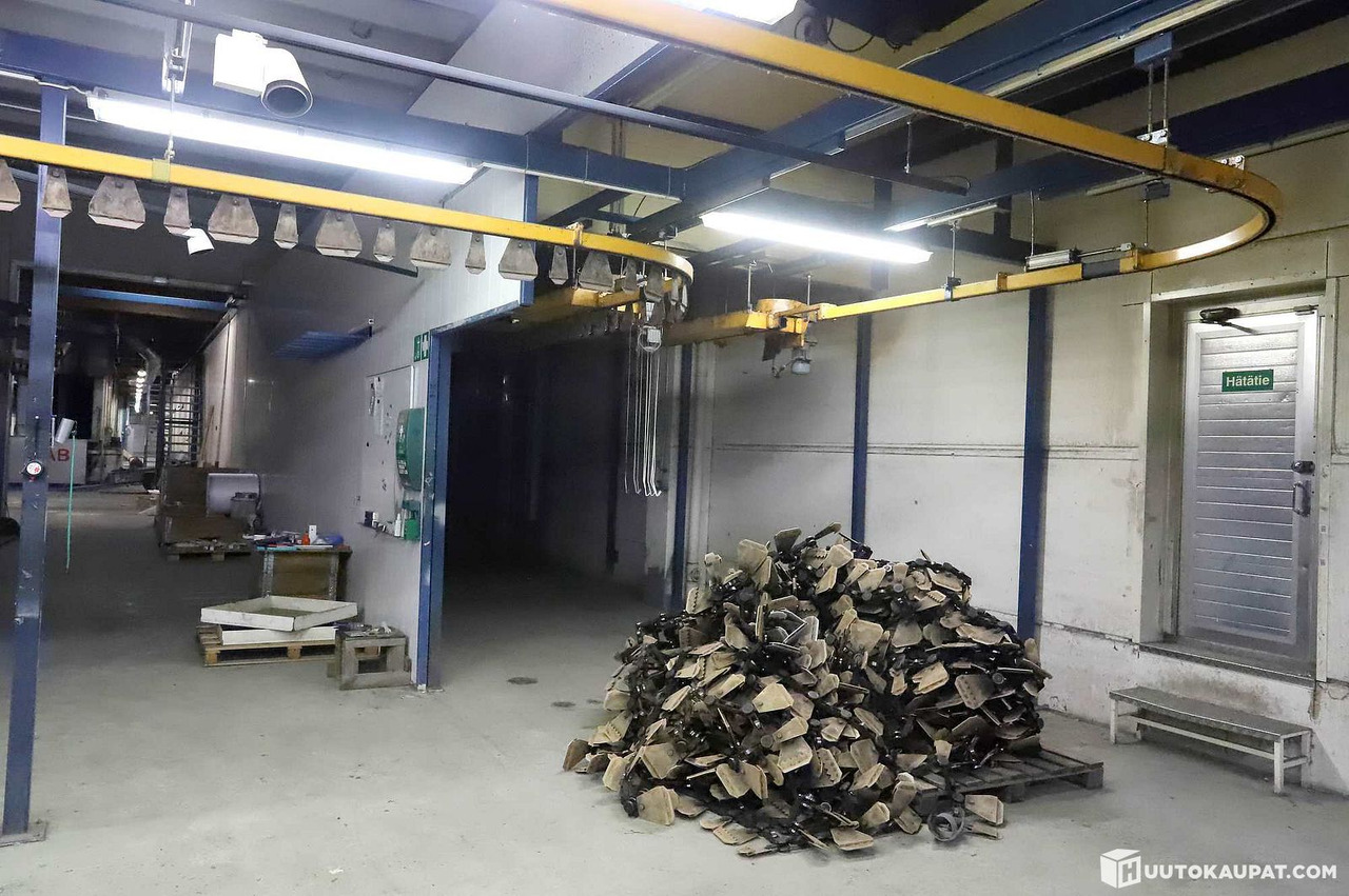 300 m long industrial paint line., Järvenpää - Industrial equipment: picture 2 300 m long industrial paint line., Järvenpää - Industrial equipment: picture 2