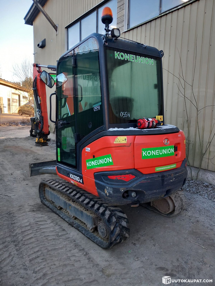 Kubota excavator KX030-4, year 2018, 3,556 h, Helsinki - Mini excavator: picture 3 Kubota excavator KX030-4, year 2018, 3,556 h, Helsinki - Mini excavator: picture 3