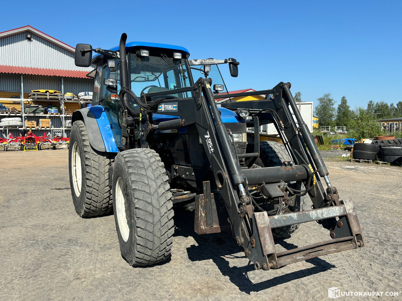 New Holland TM155, 2005, Kempele - Farm tractor: picture 4 New Holland TM155, 2005, Kempele - Farm tractor: picture 4