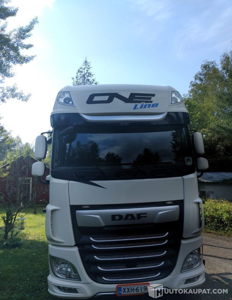 Daf XF 530, Koukkukuorma-auto tukkilavalla, 2020, Keitele - Truck: picture 4 Daf XF 530, Koukkukuorma-auto tukkilavalla, 2020, Keitele - Truck: picture 4