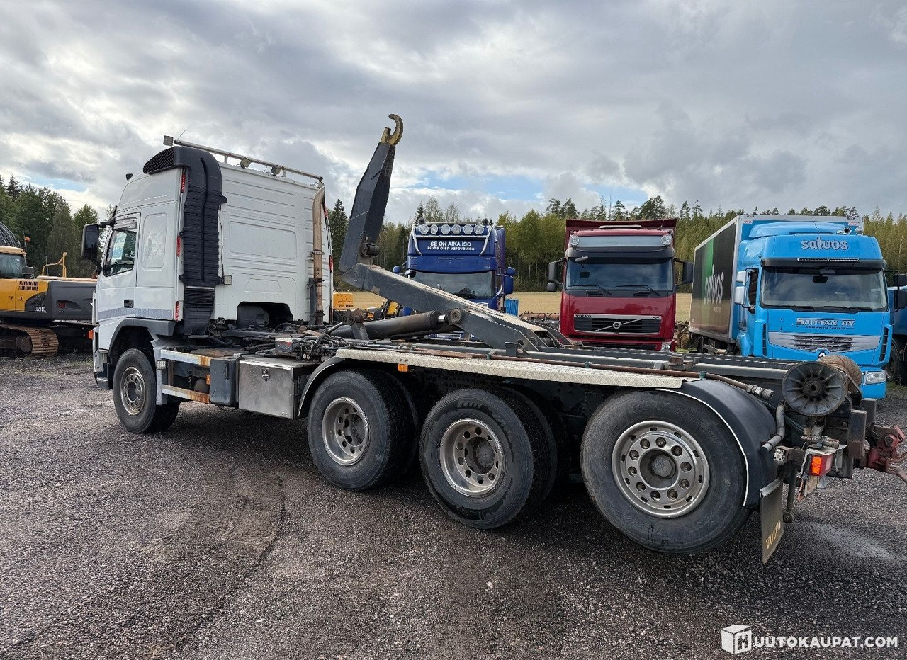 Volvo FM12 8x4 hook-lift truck, 2004, Lahti - Hook lift truck: picture 3 Volvo FM12 8x4 hook-lift truck, 2004, Lahti - Hook lift truck: picture 3
