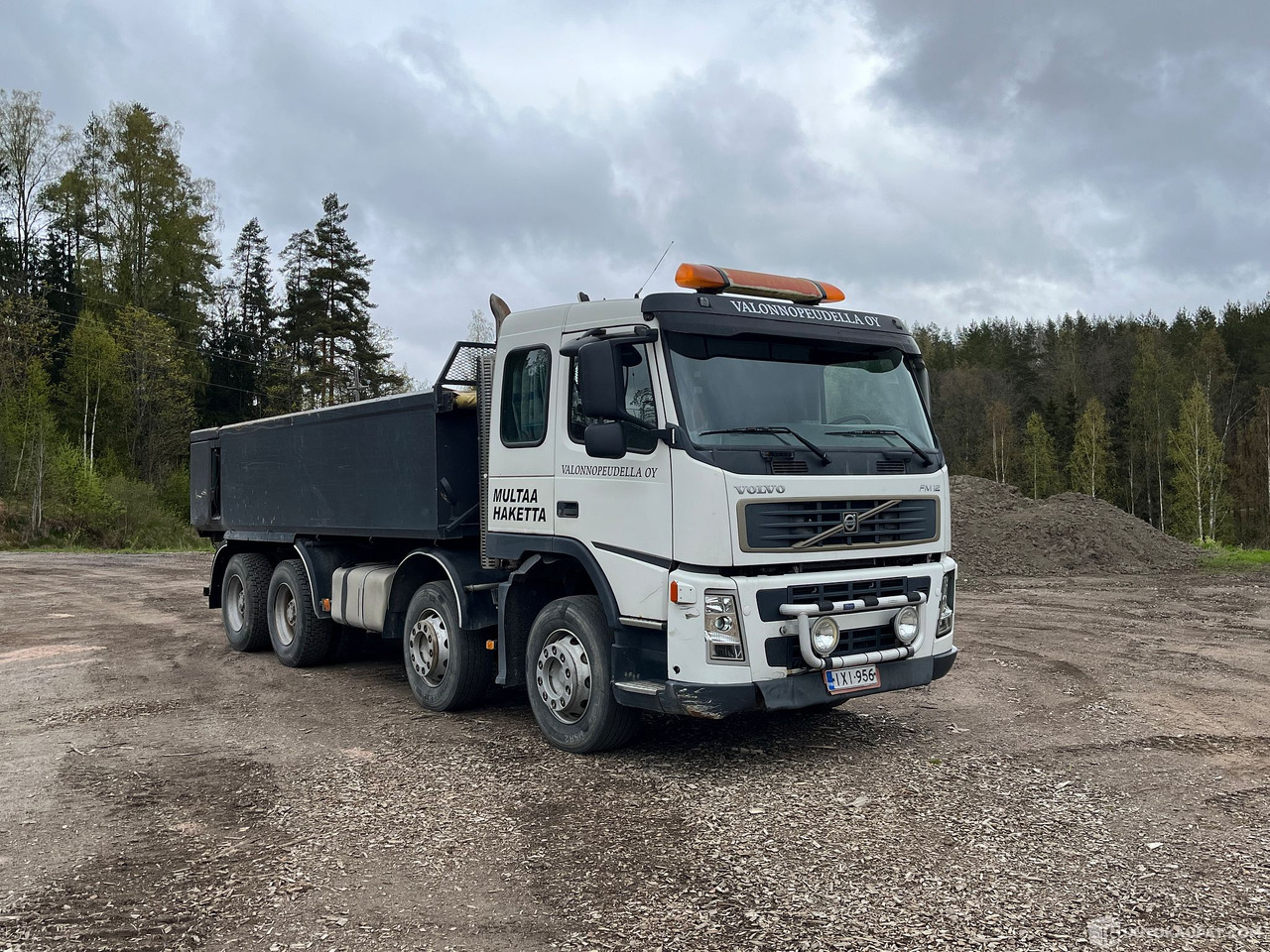 Volvo FM12, maansiirtokuorma-auto kipillä, 8X4, 2005, Vihti - Tipper: picture 4 Volvo FM12, maansiirtokuorma-auto kipillä, 8X4, 2005, Vihti - Tipper: picture 4