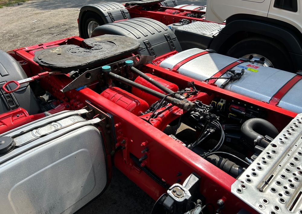 Tractor unit Scania R450 NAUKA JAZDY RETARDER STANDARD 7300kg / DOBRA POD WYWROTKĘ / KLIMA POSTOJOWA z Niemiec HYDRAULIKA: picture 14 Tractor unit Scania R450 NAUKA JAZDY RETARDER STANDARD 7300kg / DOBRA POD WYWROTKĘ / KLIMA POSTOJOWA z Niemiec HYDRAULIKA: picture 14