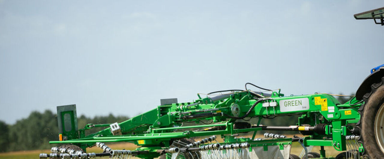 Inter-Tech ZKT - 800m - Tedder/ Rake: picture 3 Inter-Tech ZKT - 800m - Tedder/ Rake: picture 3