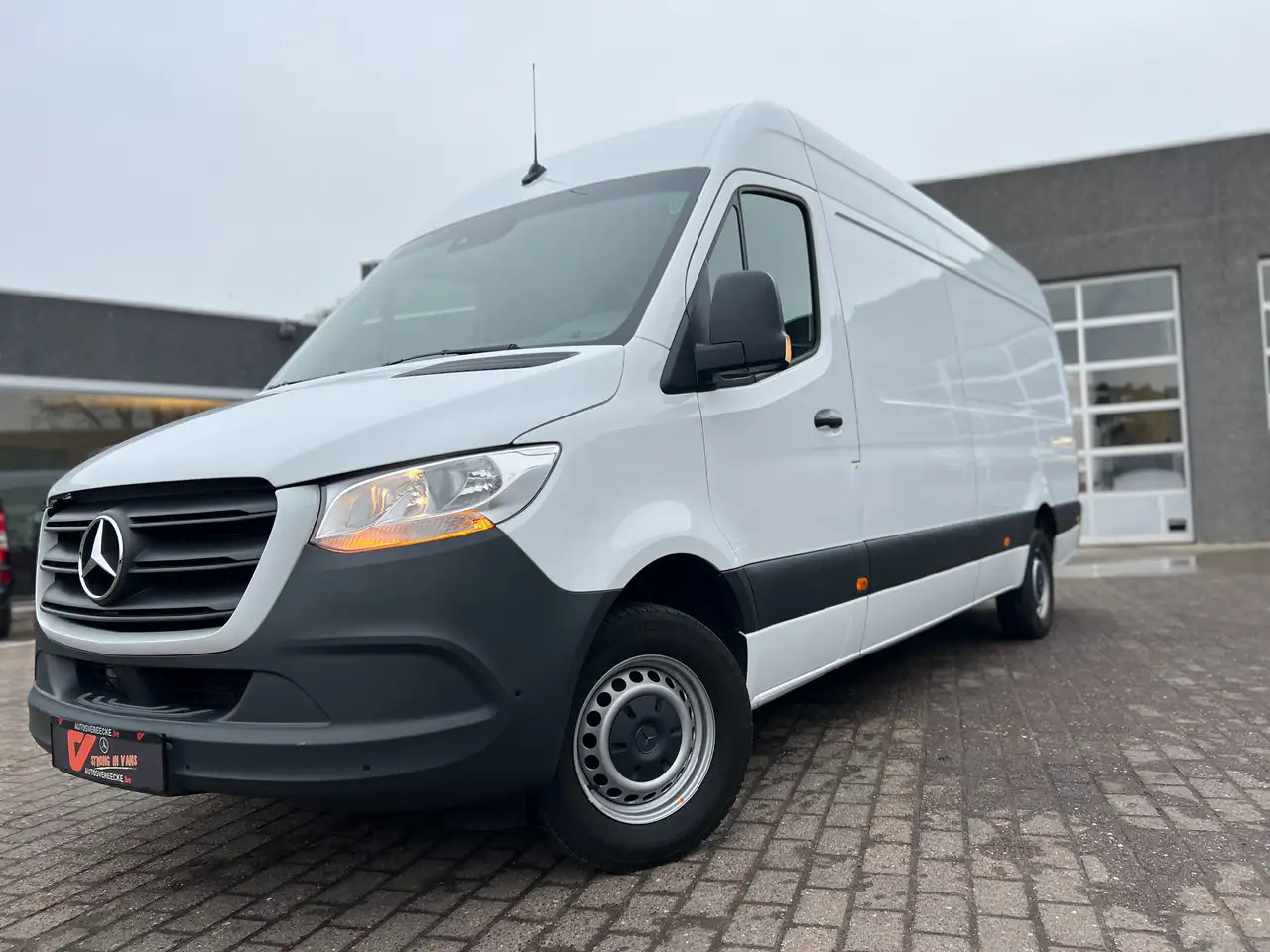 Mercedes-Benz Sprinter 317 L3H2 (37.250ex) 9G-TRONIC CAMERA PTS MBUX - Panel van: picture 2 Mercedes-Benz Sprinter 317 L3H2 (37.250ex) 9G-TRONIC CAMERA PTS MBUX - Panel van: picture 2