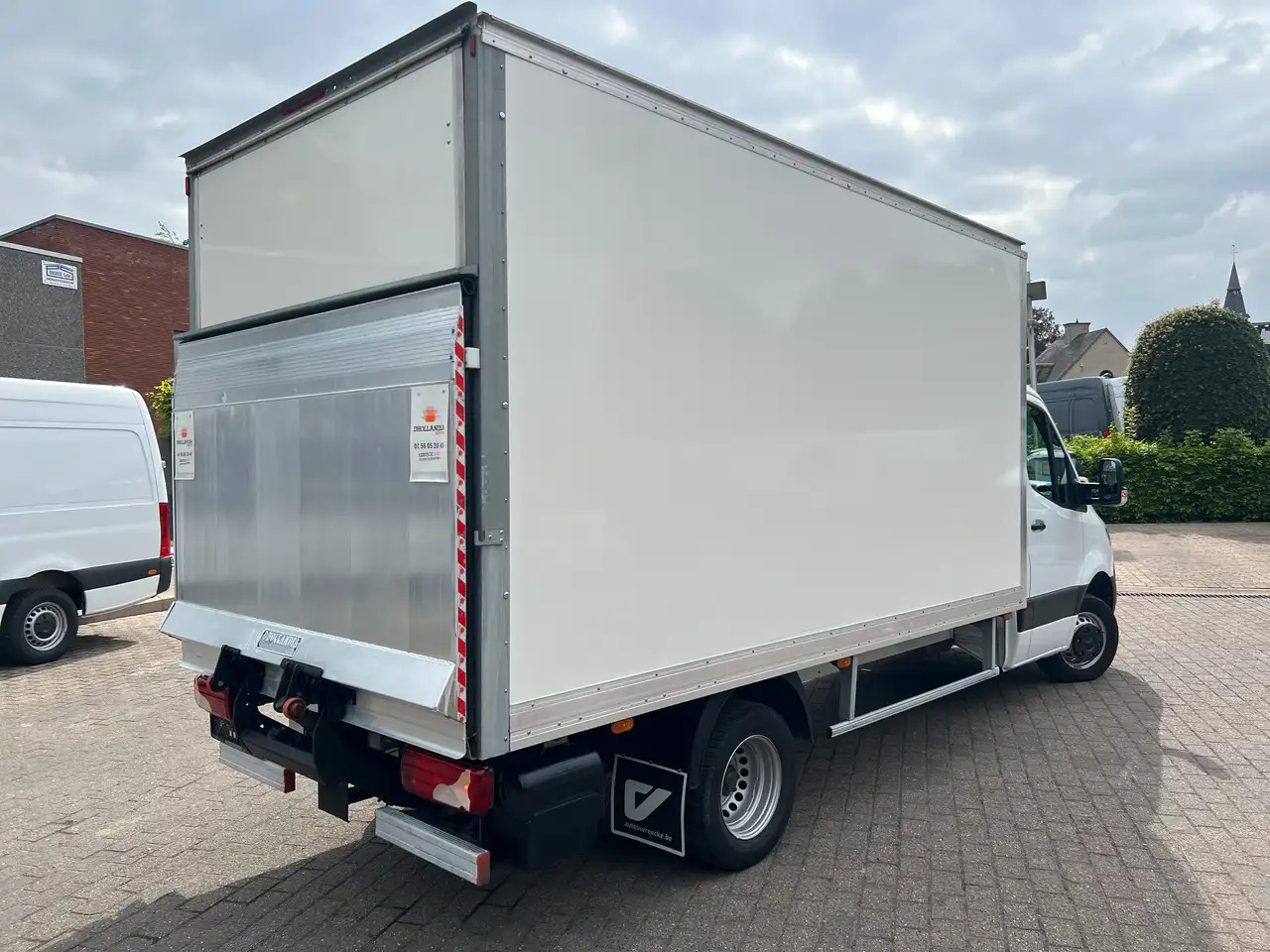 Mercedes-Benz Sprinter 515 KAST+LIFT + SPOILER (35.250ex) 2.300M - Closed box van: picture 4 Mercedes-Benz Sprinter 515 KAST+LIFT + SPOILER (35.250ex) 2.300M - Closed box van: picture 4